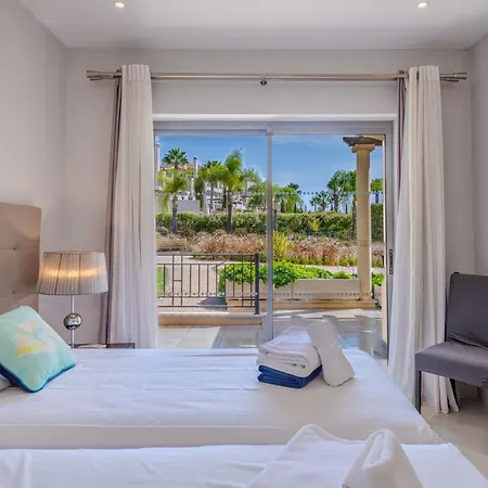 Pine Hills Ametista By Interhome דירה וילהמורה