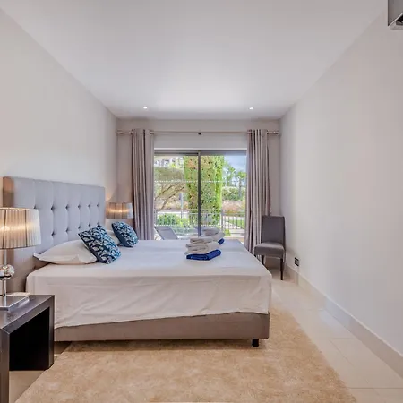 Pine Hills Ametista By Interhome דירה וילהמורה