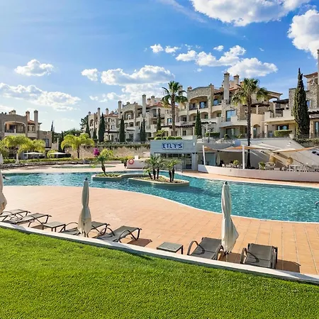Апартаменты Pine Hills Ametista By Interhome